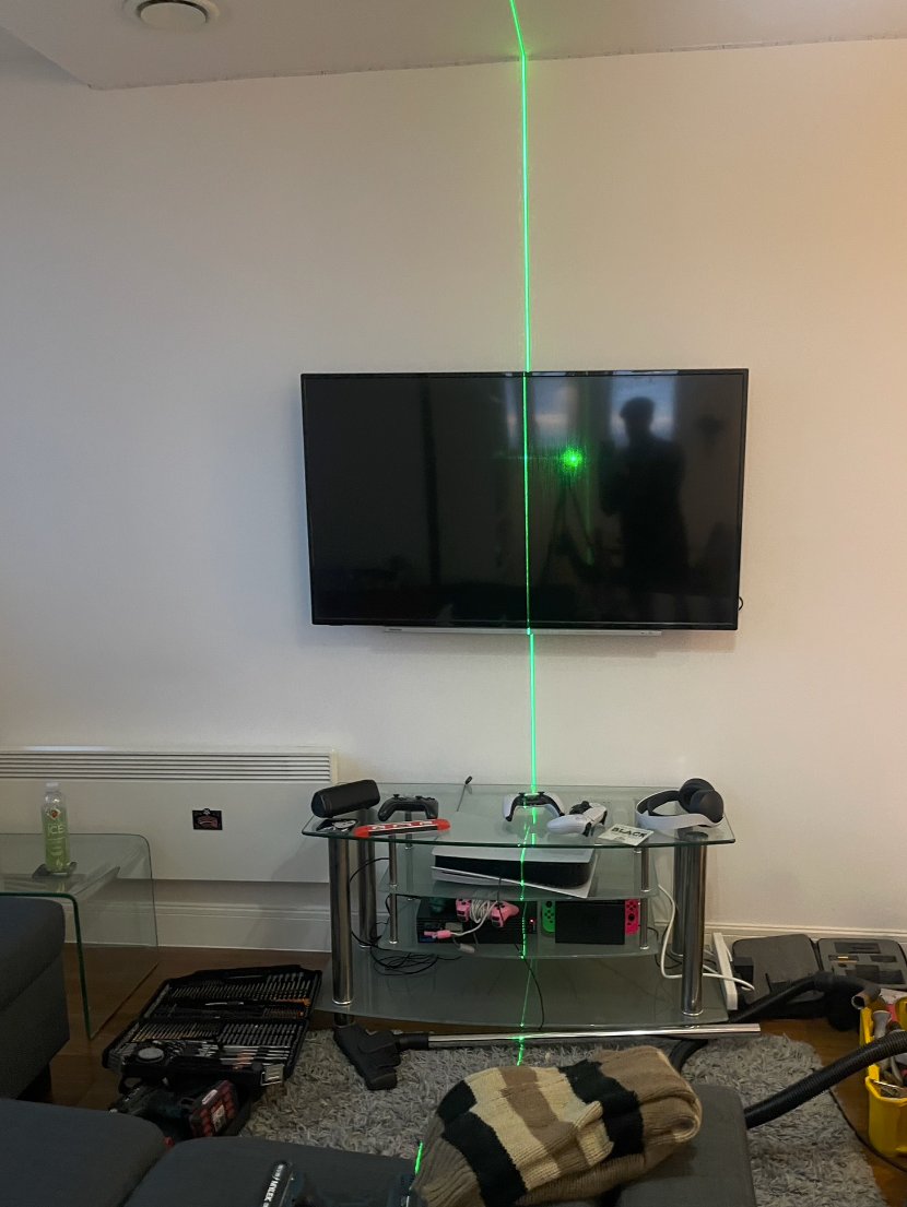 Heavy TV mounted plasterboard wall West Midlands